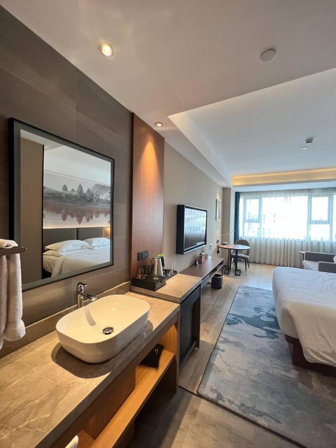 Aurea Central Hotel 프놈펜 외부 사진