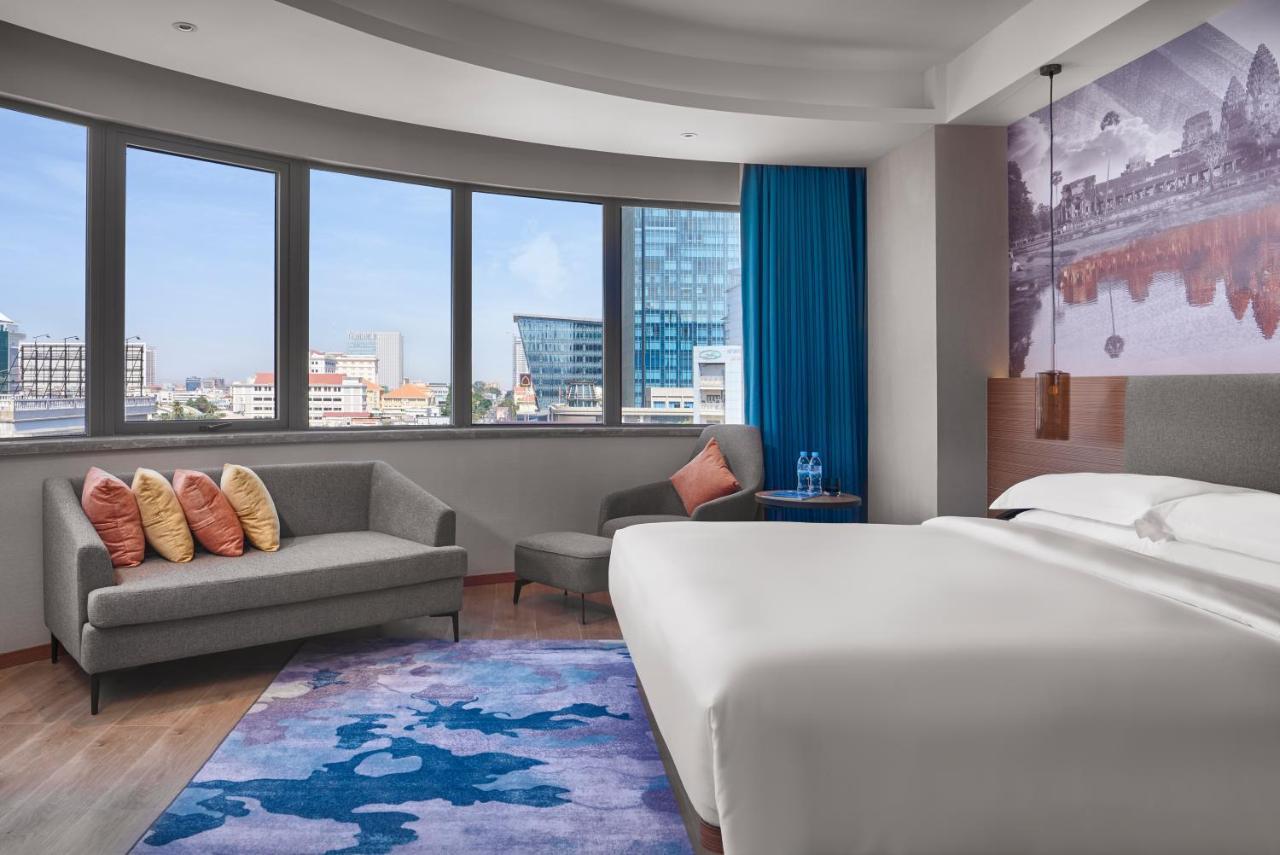 Aurea Central Hotel 프놈펜 외부 사진
